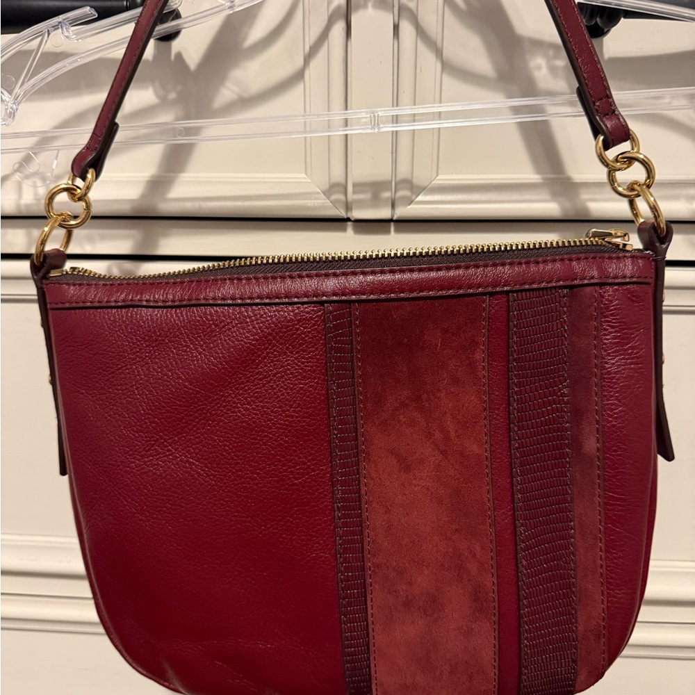 NWOT Fossil Burgundy Leather Shoulder Bag with suede and crocodile details